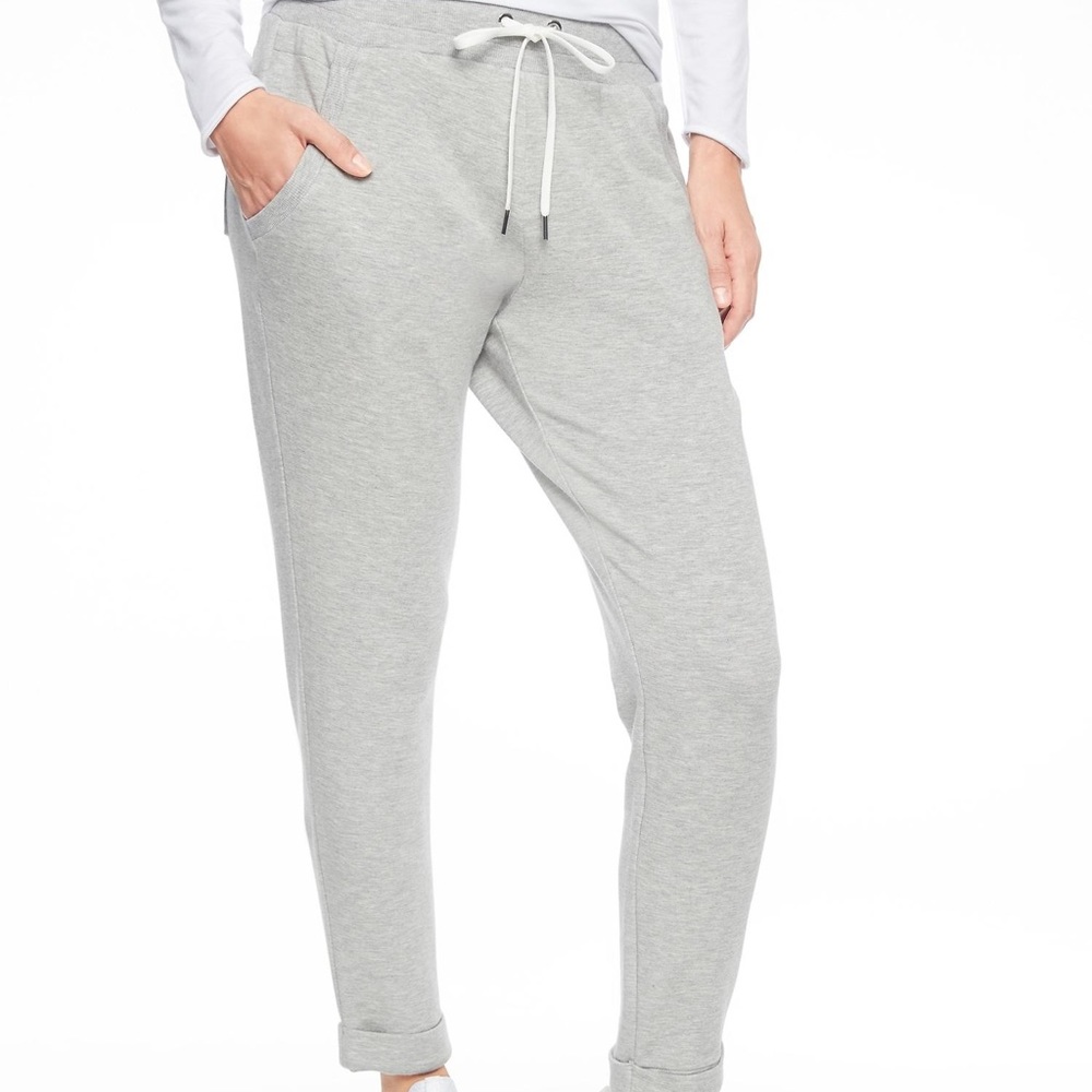 ⭐️Athleta⭐️ NWOT Luxe Coaster Gray Joggers